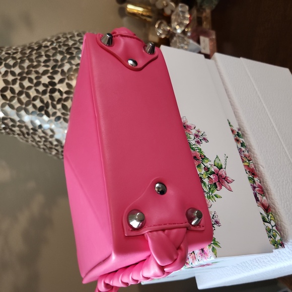 MADISON WEST Fuchsia Mini Bag with Braided handle & chain strap NWT - Picture 10 of 16